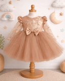 Elegant_toddler_mannequin_in_tulle_dress