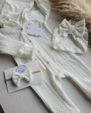 White hooded grower with turban and headband